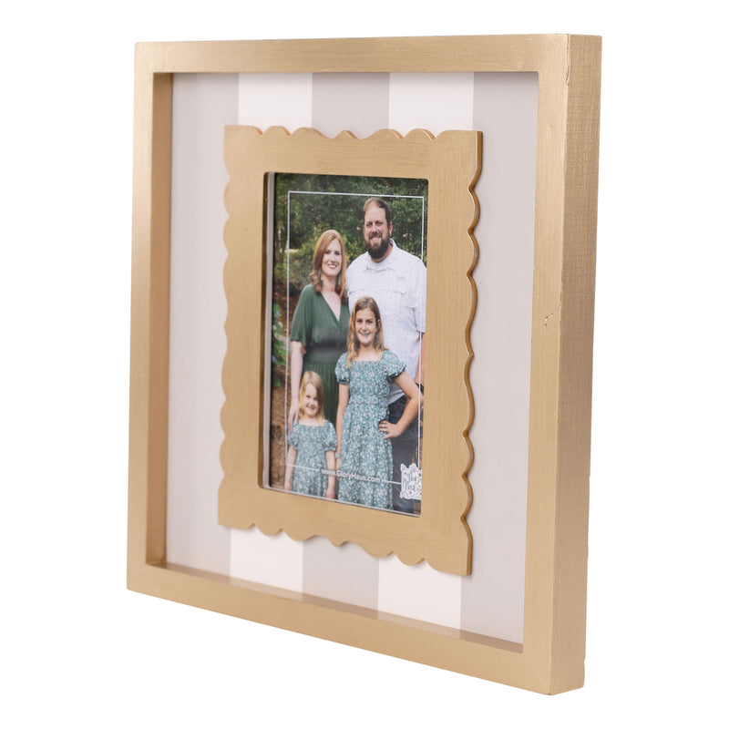 Neutral Stripe Frame